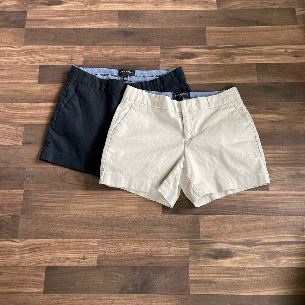Set of Banana Republic shorts